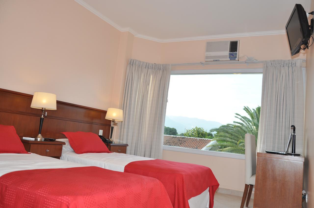 Realnoa Hotel Tartagal ภายนอก รูปภาพ